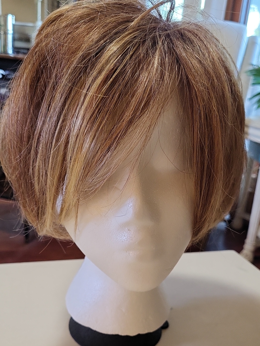 RACHEL WELCH Women's Short Layered Synthetic Wig - Light Brown